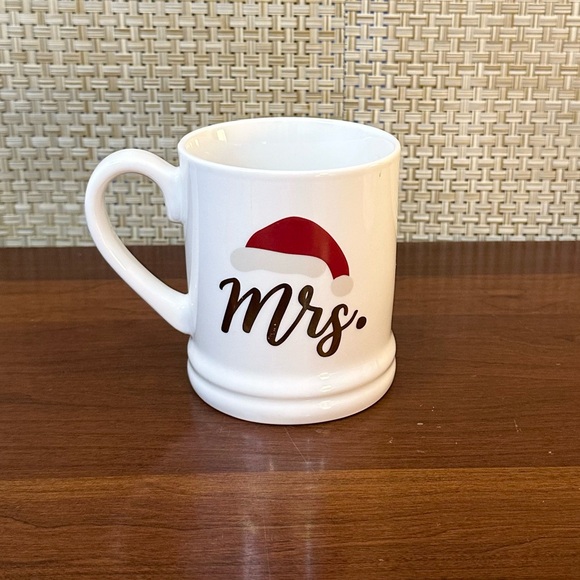 🎄Set of 2 Mr. & Mrs. Stoneware Santa Hat Christmas Mugs 16oz Coffee Cups - Picture 6 of 11